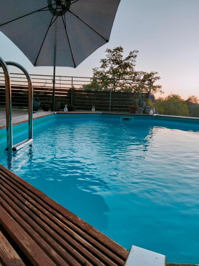 Chambre Telma 2 Pers Avec Piscine "Mon Lit Au Pre" Couples Ou Femmes Seulement Pontours Eksteriør billede